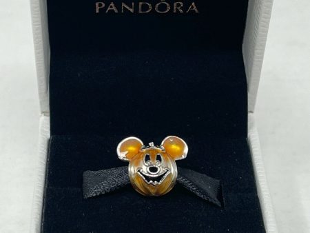 Disney Parks Halloween Pumpkin Mickey Mouse Double Sided Pandora Charm Boo 2021 Fashion