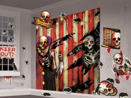 Creepy Carnival  Scene Setter Decorating Kit 32pcs Hot on Sale